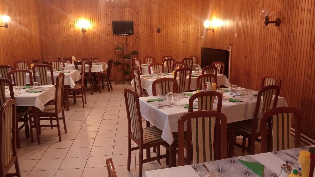 فندق Abacon Vendeghaz-Breakfast House Miskolctapolca المظهر الخارجي الصورة